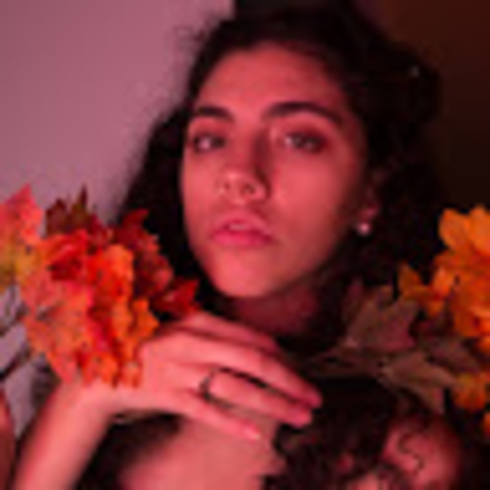 Meet your Posher, Daniella